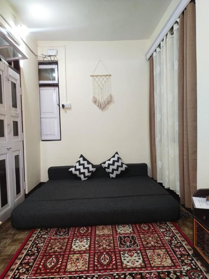 דרג'ילינג Dukeraj Homestay מראה חיצוני תמונה